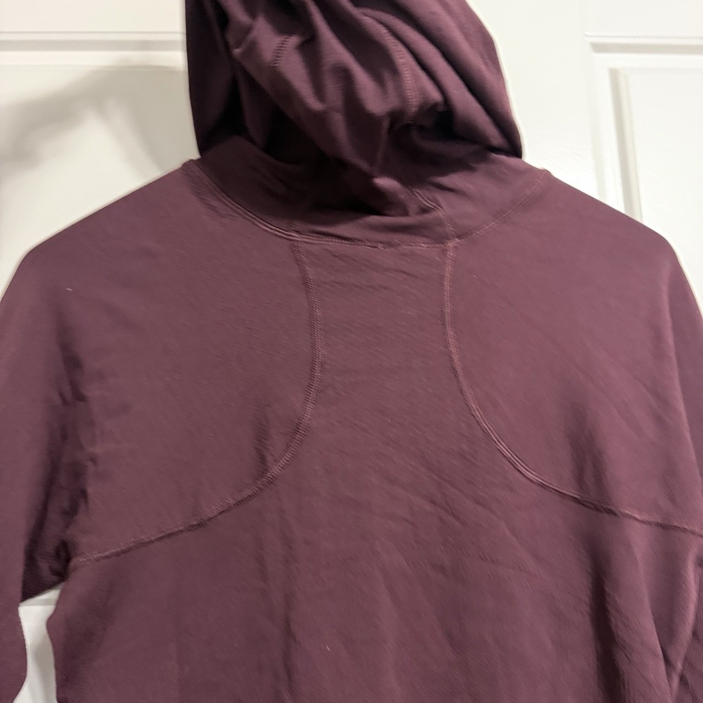 Athleta Momentum Hoodie Womens Small Dark Burgundy Plum‎ Long Sleeve Thumbholes - Picture 8 of 9